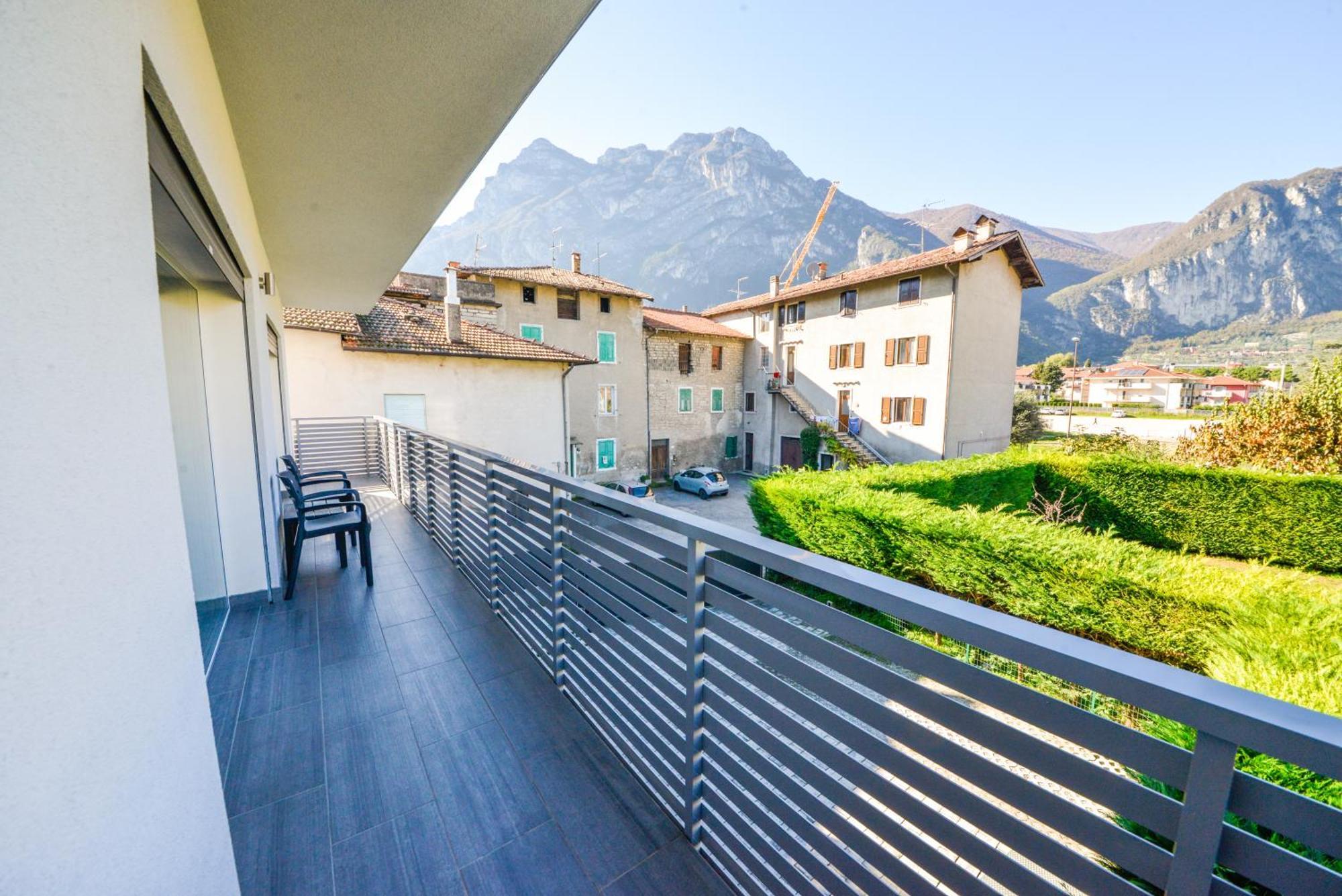 Garda Family & Solarium Riva del Garda Exterior foto